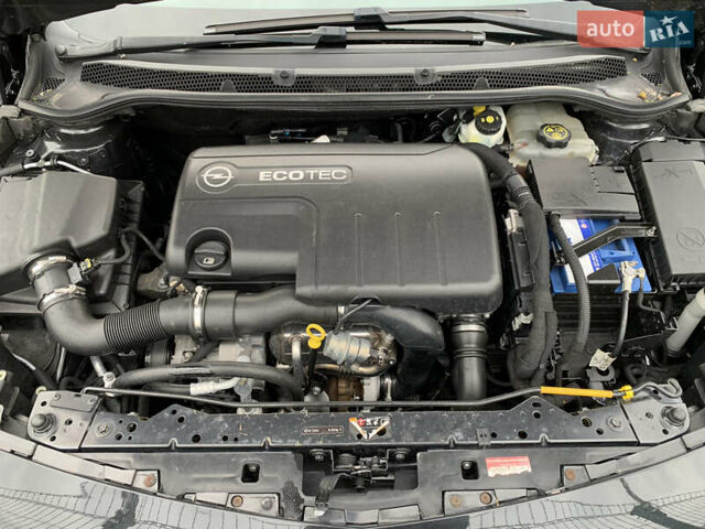 Черный Опель Астра, объемом двигателя 1.7 л и пробегом 234 тыс. км за 8599 $, фото 50 на Automoto.ua