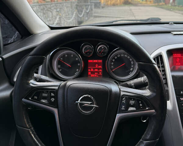 Черный Опель Астра, объемом двигателя 1.7 л и пробегом 258 тыс. км за 6999 $, фото 35 на Automoto.ua