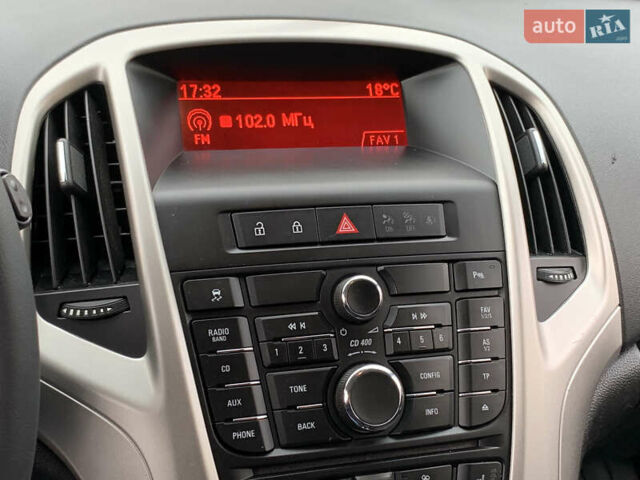 Черный Опель Астра, объемом двигателя 1.7 л и пробегом 234 тыс. км за 8599 $, фото 44 на Automoto.ua