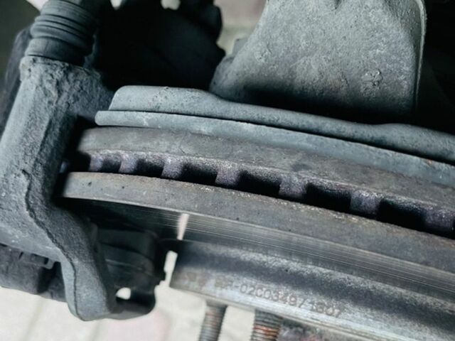 Черный Опель Астра, объемом двигателя 1.69 л и пробегом 337 тыс. км за 7100 $, фото 13 на Automoto.ua