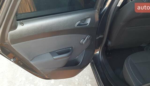 Чорний Опель Астра, об'ємом двигуна 1.7 л та пробігом 252 тис. км за 7200 $, фото 21 на Automoto.ua