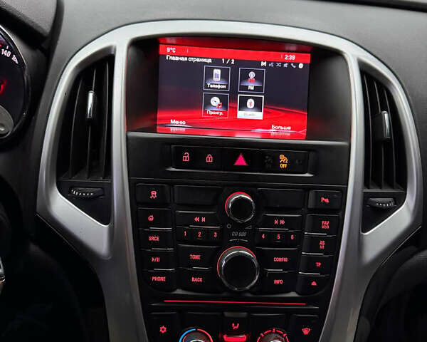 Черный Опель Астра, объемом двигателя 1.7 л и пробегом 245 тыс. км за 7000 $, фото 16 на Automoto.ua