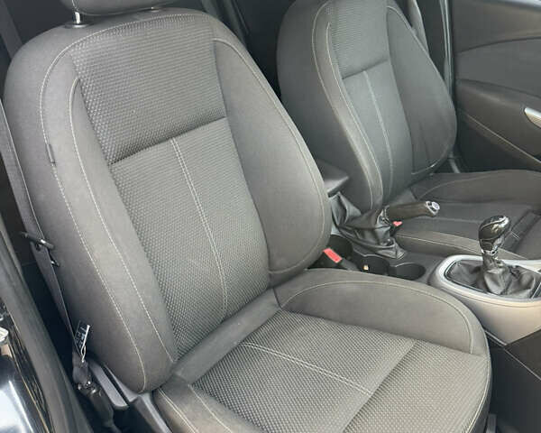 Черный Опель Астра, объемом двигателя 1.7 л и пробегом 258 тыс. км за 6999 $, фото 30 на Automoto.ua