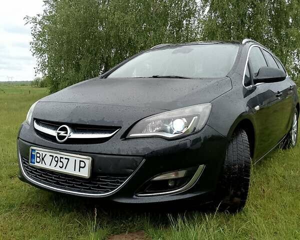 Опель Астра 2013 в Сарнах на Automoto.ua Черный Опель Астра, объемом двигателя 1.69 л и пробегом 270 тыс. км за 7500 $, фото 4 на Automoto.ua