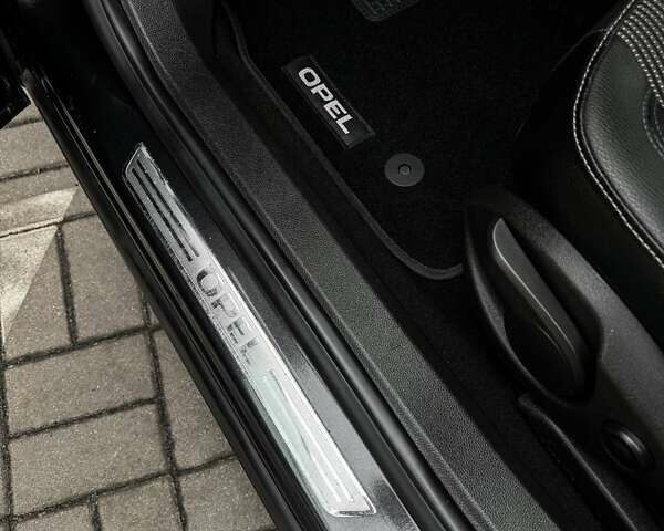 Чорний Опель Астра, об'ємом двигуна 1.7 л та пробігом 205 тис. км за 8900 $, фото 58 на Automoto.ua