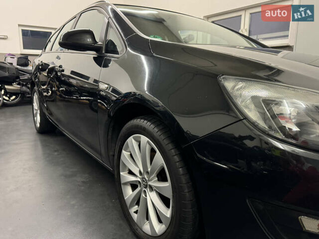 Черный Опель Астра, объемом двигателя 1.4 л и пробегом 203 тыс. км за 7250 $, фото 16 на Automoto.ua