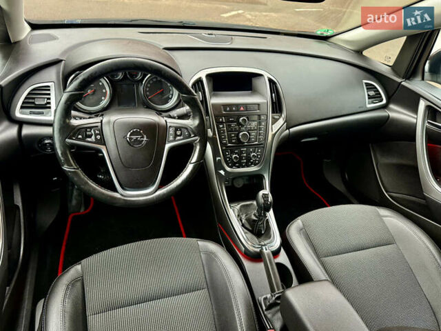 Чорний Опель Астра, об'ємом двигуна 1.7 л та пробігом 205 тис. км за 7699 $, фото 18 на Automoto.ua