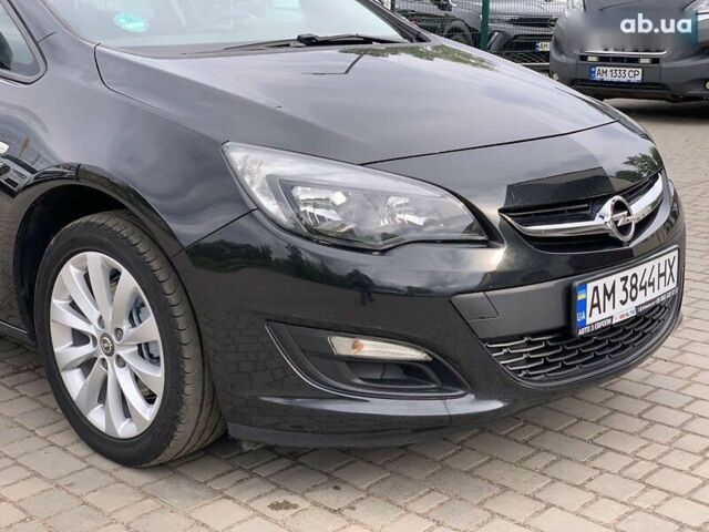 Черный Опель Астра, объемом двигателя 1.7 л и пробегом 234 тыс. км за 7855 $, фото 7 на Automoto.ua