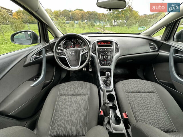 Опель Астра 2013 в Ивано-Франковске на Automoto.ua Черный Опель Астра, объемом двигателя 1.69 л и пробегом 245 тыс. км за 7450 $, фото 13 на Automoto.ua