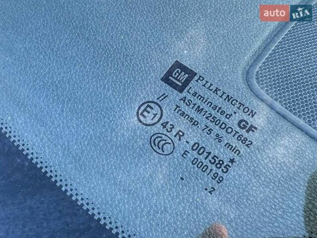 Черный Опель Астра, объемом двигателя 1.7 л и пробегом 218 тыс. км за 8500 $, фото 13 на Automoto.ua