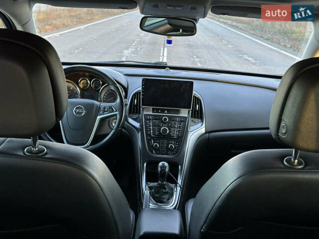 Чорний Опель Астра, об'ємом двигуна 1.69 л та пробігом 194 тис. км за 8000 $, фото 15 на Automoto.ua