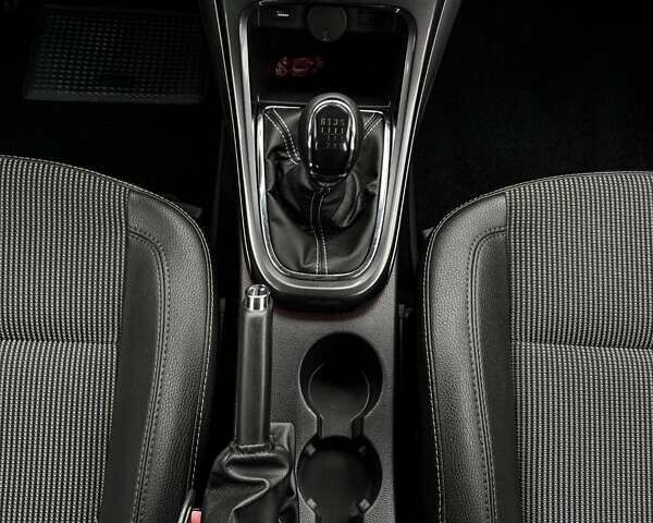 Чорний Опель Астра, об'ємом двигуна 1.7 л та пробігом 205 тис. км за 8900 $, фото 35 на Automoto.ua