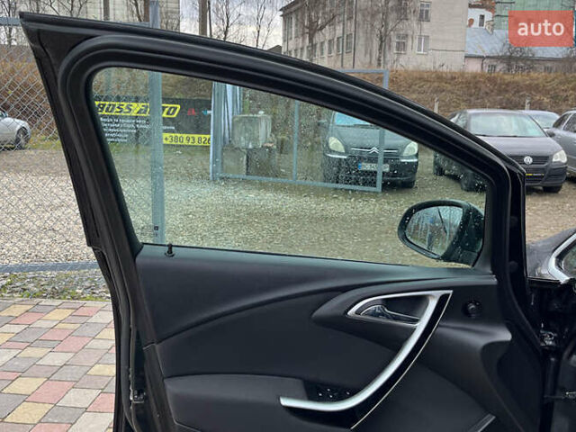 Черный Опель Астра, объемом двигателя 1.69 л и пробегом 285 тыс. км за 8700 $, фото 18 на Automoto.ua