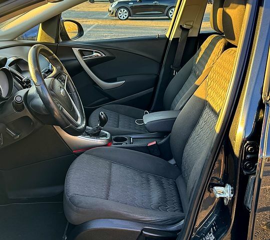 Чорний Опель Астра, об'ємом двигуна 1.4 л та пробігом 21500 тис. км за 6300 $, фото 8 на Automoto.ua