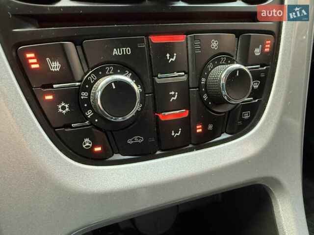 Черный Опель Астра, объемом двигателя 1.7 л и пробегом 258 тыс. км за 6999 $, фото 44 на Automoto.ua