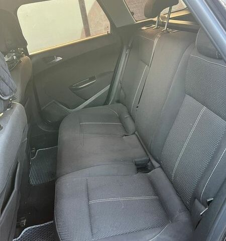 Чорний Опель Астра, об'ємом двигуна 1.69 л та пробігом 325 тис. км за 7000 $, фото 8 на Automoto.ua