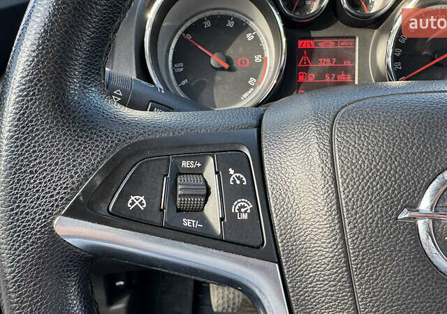 Черный Опель Астра, объемом двигателя 1.25 л и пробегом 220 тыс. км за 7950 $, фото 35 на Automoto.ua