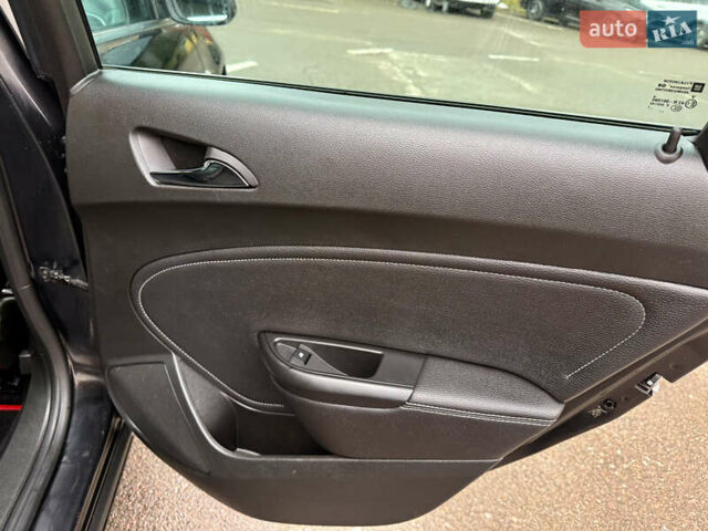 Чорний Опель Астра, об'ємом двигуна 1.7 л та пробігом 205 тис. км за 7699 $, фото 20 на Automoto.ua