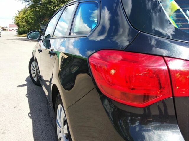 Черный Опель Астра, объемом двигателя 1.7 л и пробегом 255 тыс. км за 6700 $, фото 2 на Automoto.ua