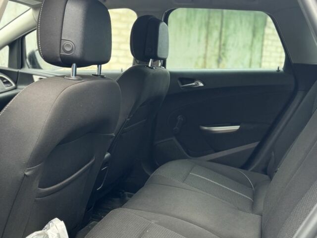 Черный Опель Астра, объемом двигателя 0 л и пробегом 380 тыс. км за 3500 $, фото 7 на Automoto.ua