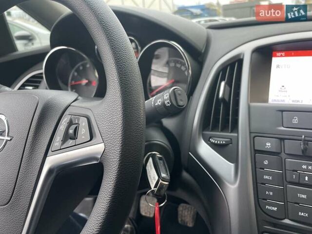 Черный Опель Астра, объемом двигателя 1.5 л и пробегом 197 тыс. км за 9400 $, фото 30 на Automoto.ua