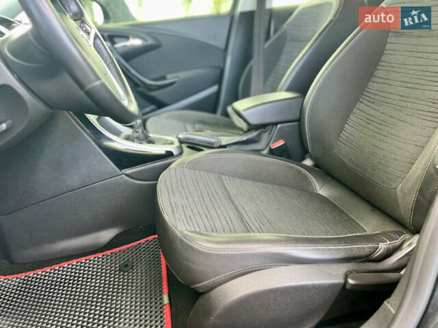 Черный Опель Астра, объемом двигателя 1.69 л и пробегом 254 тыс. км за 7600 $, фото 26 на Automoto.ua