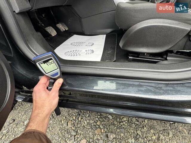 Черный Опель Астра, объемом двигателя 1.5 л и пробегом 197 тыс. км за 9400 $, фото 94 на Automoto.ua