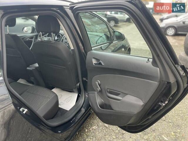 Черный Опель Астра, объемом двигателя 1.5 л и пробегом 197 тыс. км за 9400 $, фото 40 на Automoto.ua