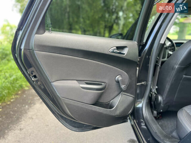 Черный Опель Астра, объемом двигателя 1.69 л и пробегом 254 тыс. км за 7600 $, фото 35 на Automoto.ua