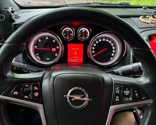 Чорний Опель Астра, об'ємом двигуна 1.7 л та пробігом 252 тис. км за 8000 $, фото 4 на Automoto.ua
