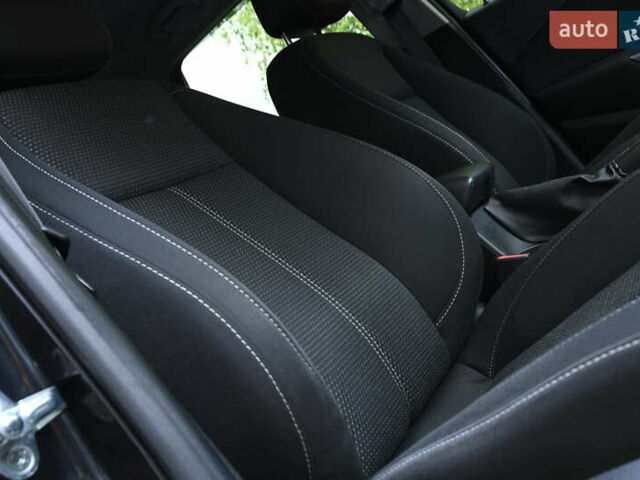 Опель Астра 2014 у Бердичеве на Automoto.ua Чорний Опель Астра, об'ємом двигуна 1.96 л та пробігом 238 тис. км за 8700 $, фото 30 на Automoto.ua