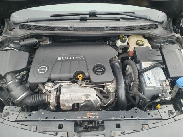 Черный Опель Астра, объемом двигателя 1.6 л и пробегом 251 тыс. км за 7500 $, фото 20 на Automoto.ua