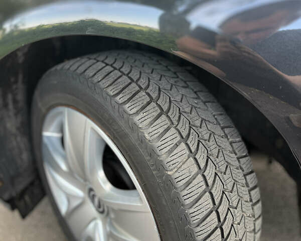 Черный Опель Астра, объемом двигателя 1.69 л и пробегом 254 тыс. км за 7600 $, фото 4 на Automoto.ua