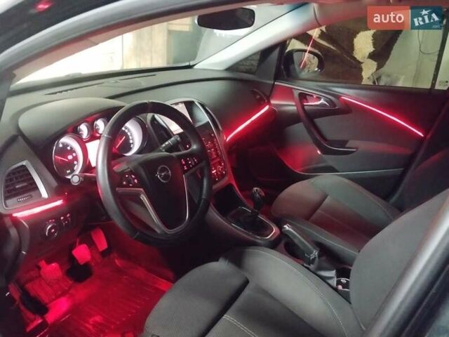 Чорний Опель Астра, об'ємом двигуна 1.6 л та пробігом 330 тис. км за 6999 $, фото 11 на Automoto.ua