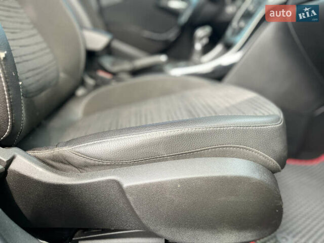 Черный Опель Астра, объемом двигателя 1.69 л и пробегом 254 тыс. км за 7600 $, фото 49 на Automoto.ua