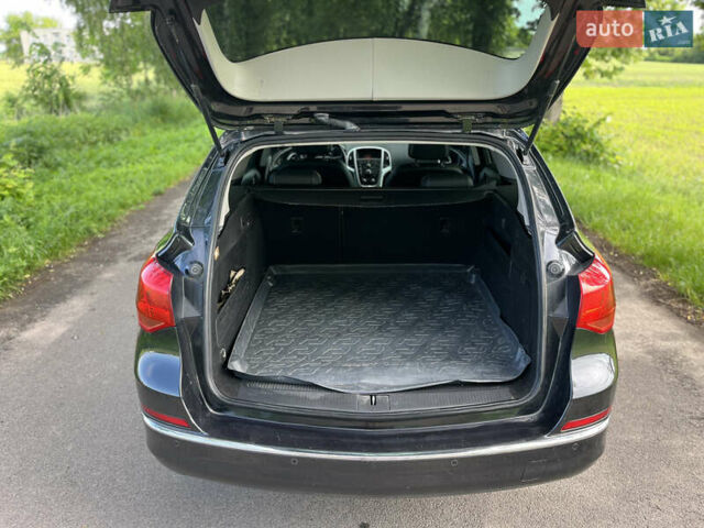 Черный Опель Астра, объемом двигателя 1.69 л и пробегом 254 тыс. км за 7600 $, фото 51 на Automoto.ua