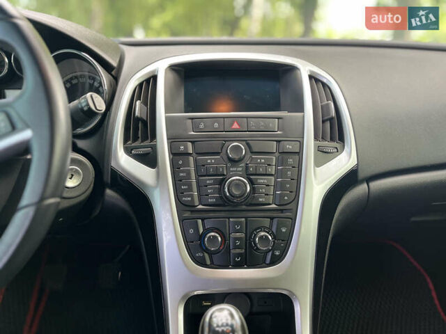 Черный Опель Астра, объемом двигателя 1.69 л и пробегом 254 тыс. км за 7600 $, фото 30 на Automoto.ua