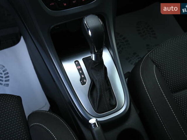 Чорний Опель Астра, об'ємом двигуна 1.96 л та пробігом 238 тис. км за 8400 $, фото 21 на Automoto.ua