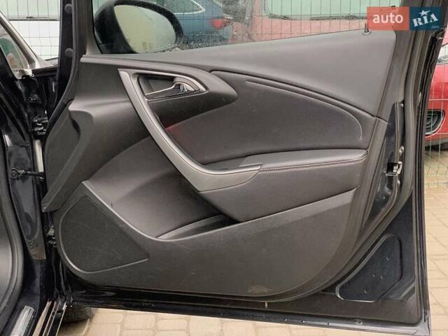 Черный Опель Астра, объемом двигателя 1.7 л и пробегом 326 тыс. км за 8655 $, фото 31 на Automoto.ua