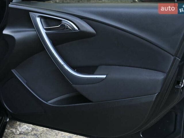 Чорний Опель Астра, об'ємом двигуна 1.96 л та пробігом 238 тис. км за 8400 $, фото 28 на Automoto.ua