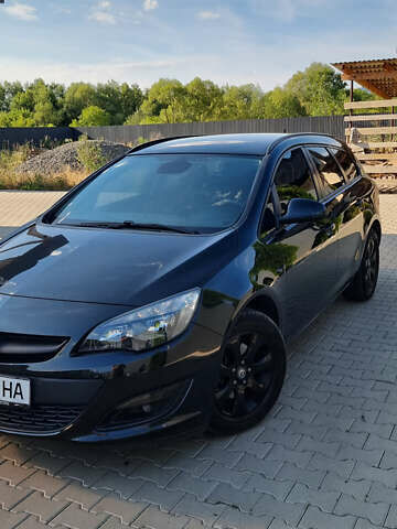 Черный Опель Астра, объемом двигателя 1.6 л и пробегом 235 тыс. км за 7700 $, фото 11 на Automoto.ua