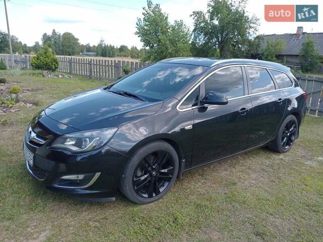 Черный Опель Астра, объемом двигателя 1.6 л и пробегом 163 тыс. км за 9800 $, фото 3 на Automoto.ua
