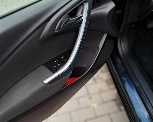 Чорний Опель Астра, об'ємом двигуна 1.6 л та пробігом 260 тис. км за 7700 $, фото 10 на Automoto.ua