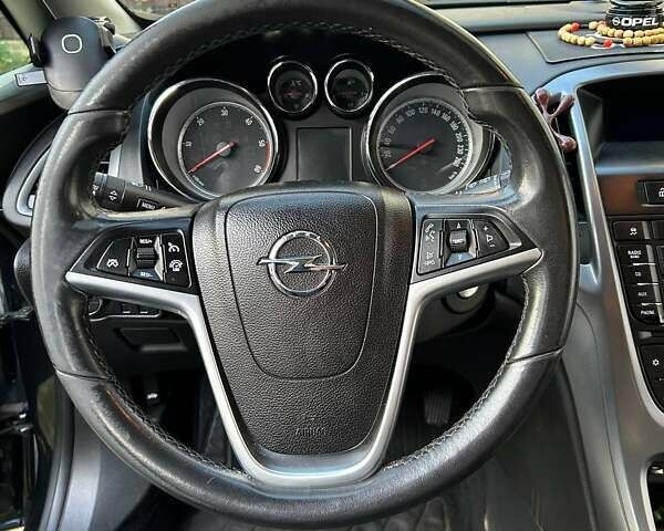 Чорний Опель Астра, об'ємом двигуна 1.7 л та пробігом 252 тис. км за 8000 $, фото 13 на Automoto.ua