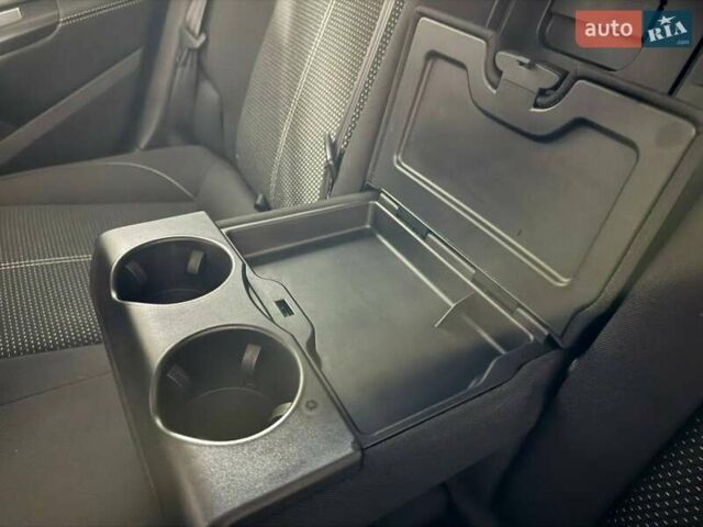 Чорний Опель Астра, об'ємом двигуна 1.6 л та пробігом 206 тис. км за 8950 $, фото 89 на Automoto.ua