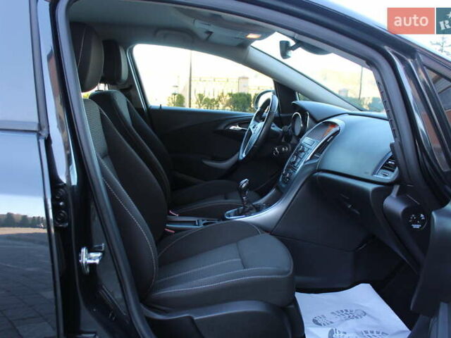 Черный Опель Астра, объемом двигателя 1.6 л и пробегом 205 тыс. км за 7790 $, фото 92 на Automoto.ua