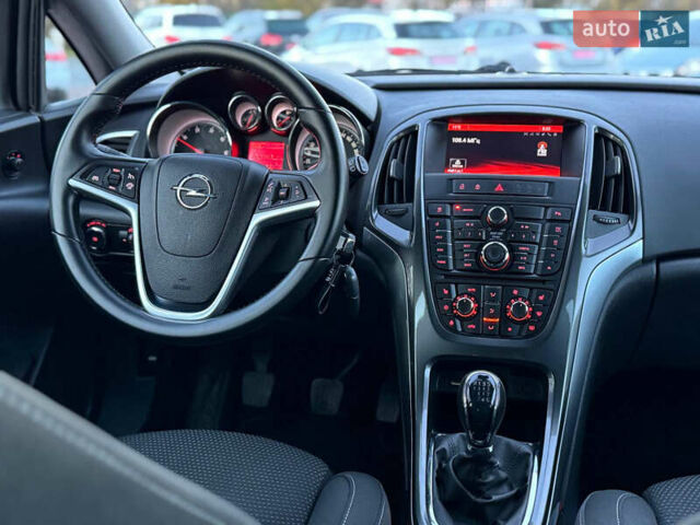 Опель Астра 2015 у Дрогобичі на Automoto.ua Чорний Опель Астра, об'ємом двигуна 1.6 л та пробігом 196 тис. км за 8550 $, фото 73 на Automoto.ua