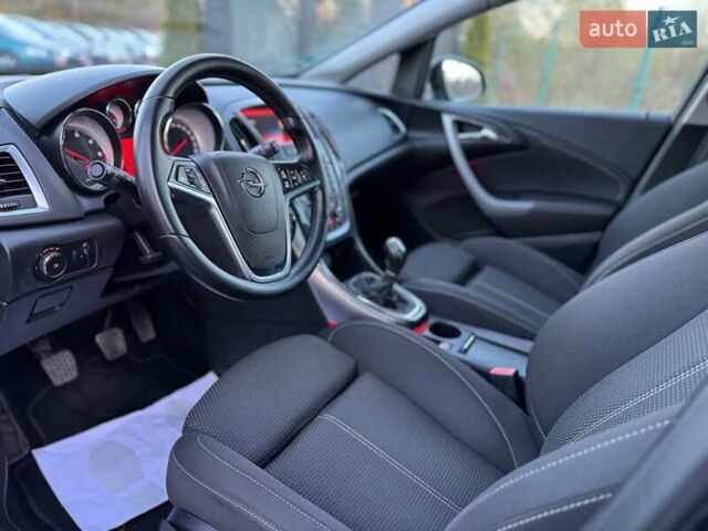 Чорний Опель Астра, об'ємом двигуна 1.6 л та пробігом 206 тис. км за 8950 $, фото 53 на Automoto.ua
