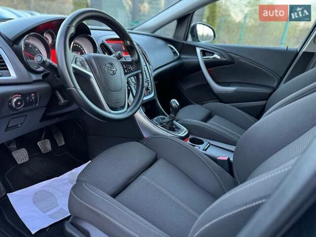 Чорний Опель Астра, об'ємом двигуна 1.6 л та пробігом 206 тис. км за 8950 $, фото 55 на Automoto.ua