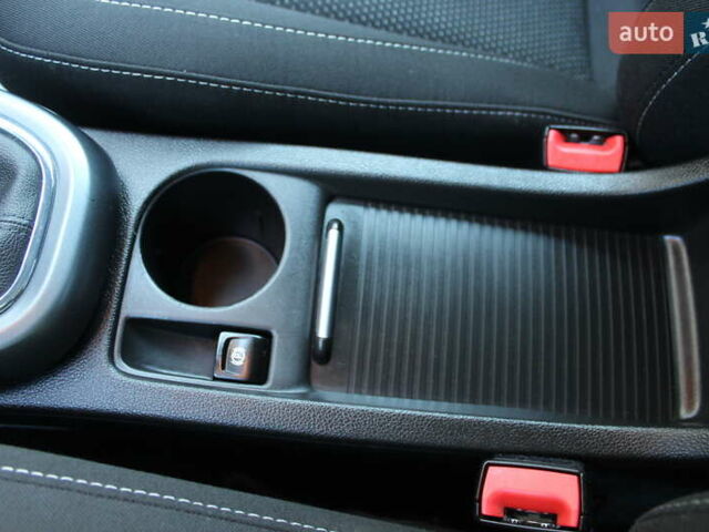 Черный Опель Астра, объемом двигателя 1.6 л и пробегом 205 тыс. км за 7790 $, фото 70 на Automoto.ua